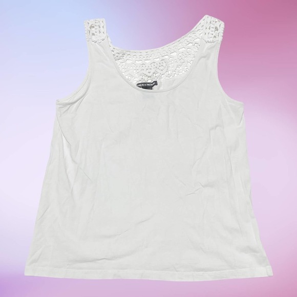 CHELSEA & Theodore White Crochet Tank Top Blouse - Picture 10 of 10